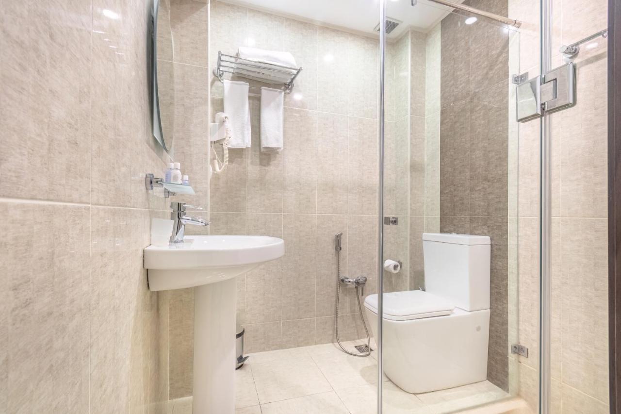 באקו Deluxe City Hotel מראה חיצוני תמונה