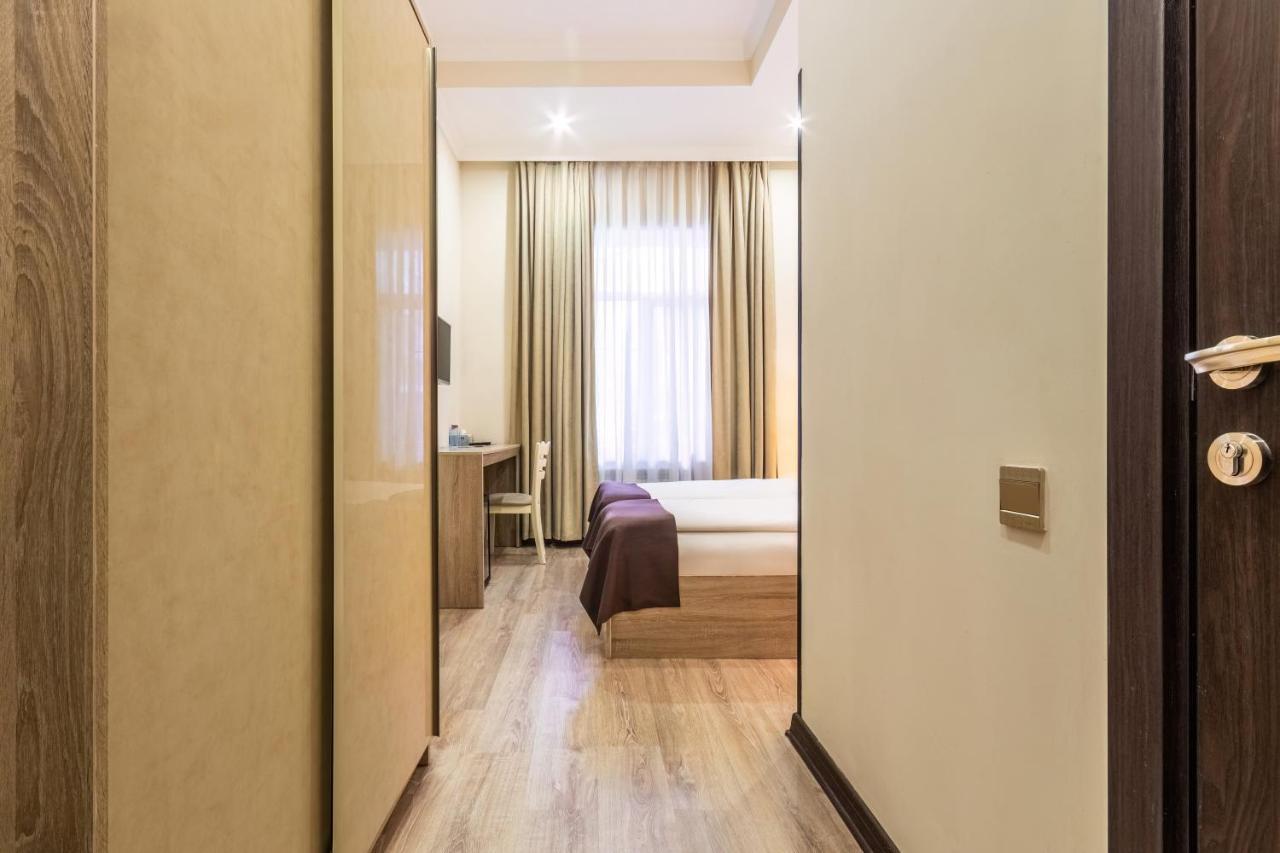 באקו Deluxe City Hotel מראה חיצוני תמונה