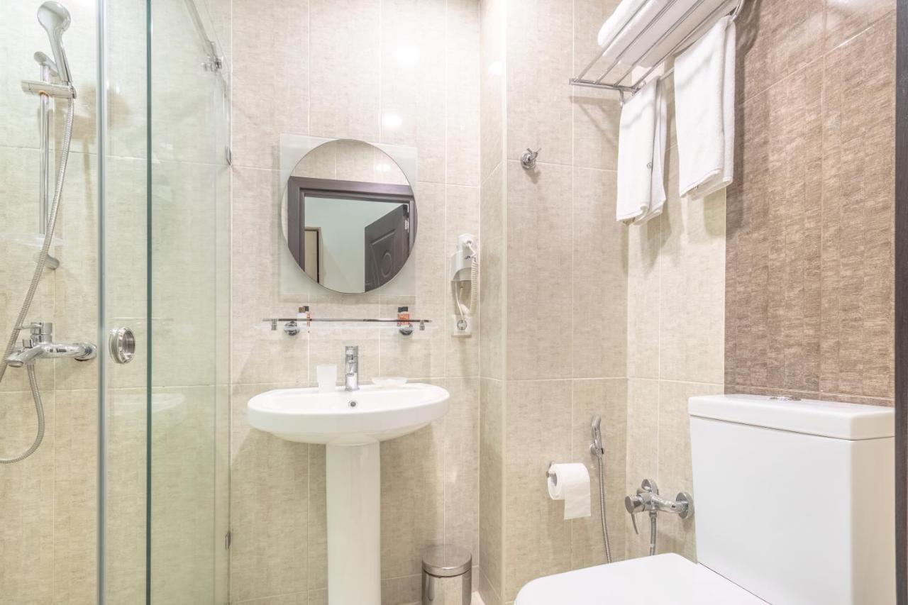 באקו Deluxe City Hotel מראה חיצוני תמונה